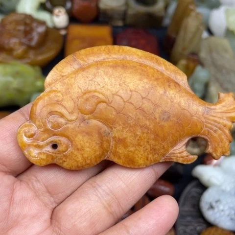 和田玉未镶嵌颈饰42