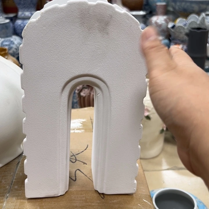 瓷片微瑕。。。。。。。。。