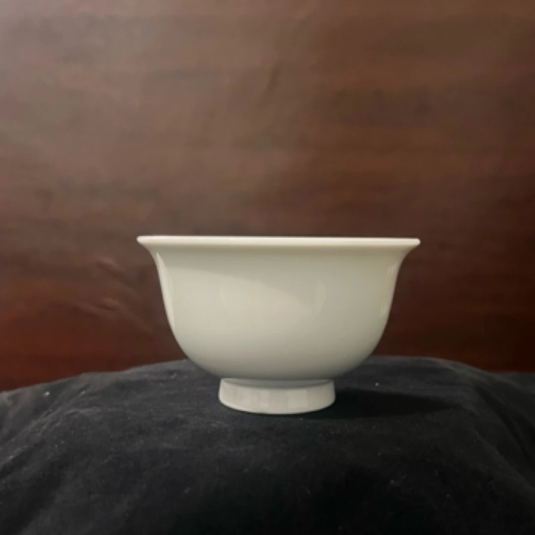 景德镇纯手工柴窑仿雍正釉白瓷小压手杯主人杯60cc容量