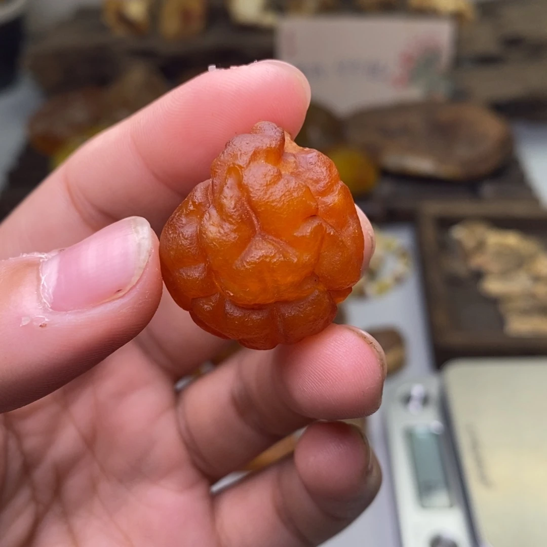 定制琥珀天然蜜蜡