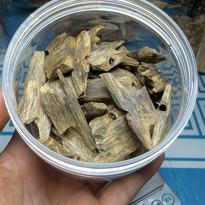 用***6线香绿奇白露瓜子料62克