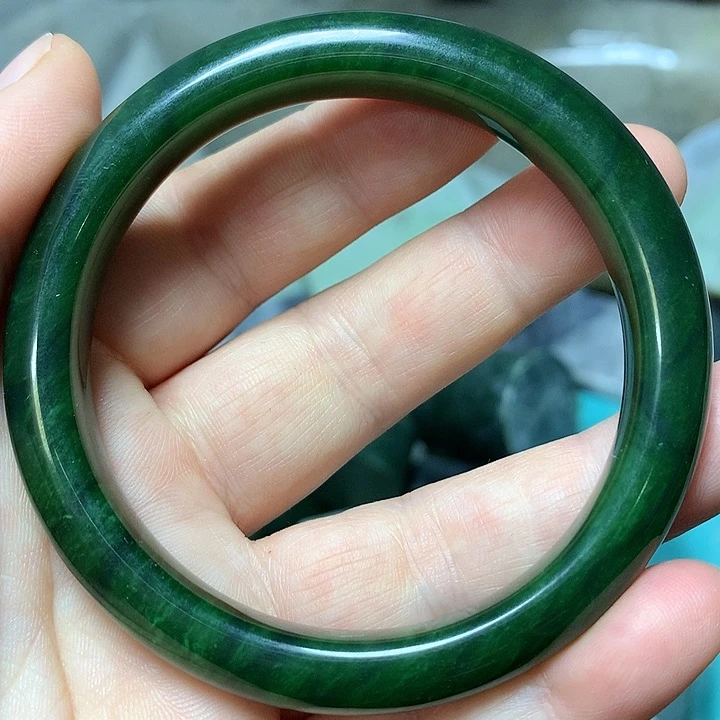 颈饰未镶嵌和田玉（糖玉）乡*