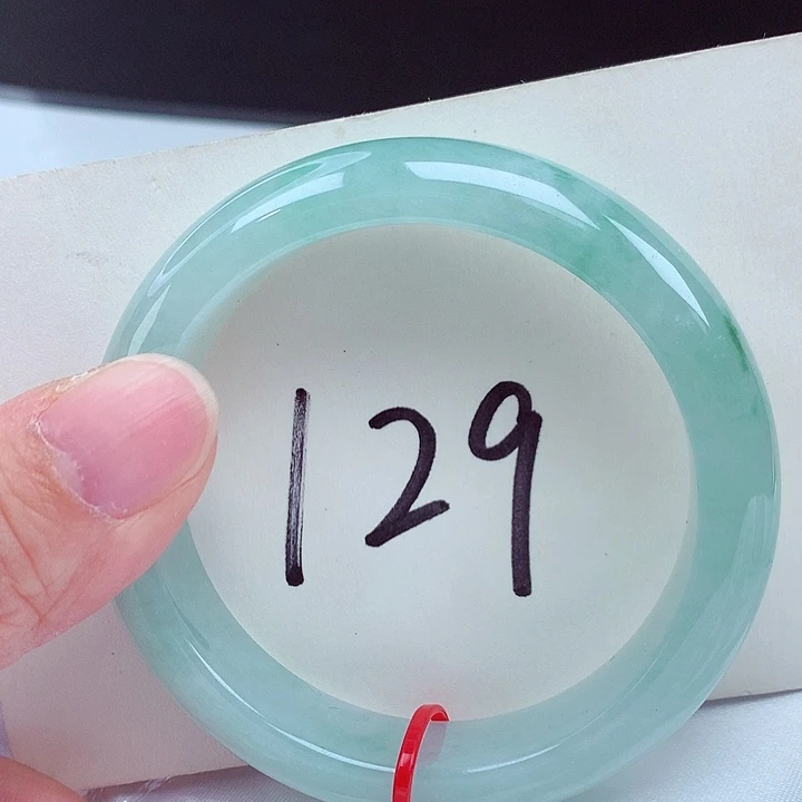 翡翠未镶嵌手镯翡翠