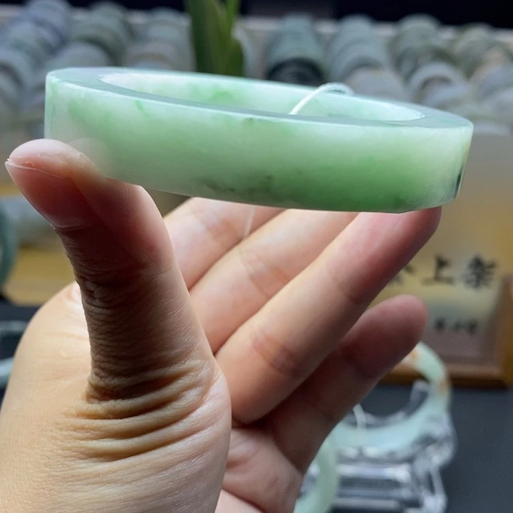 定制翡翠未镶嵌翡翠翡翠