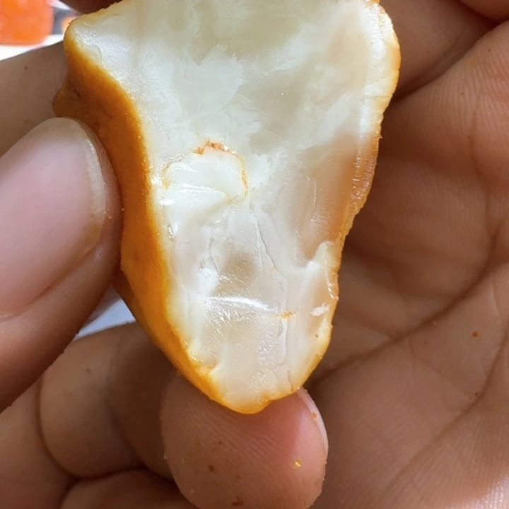 定制琥珀未镶嵌方**和专拍