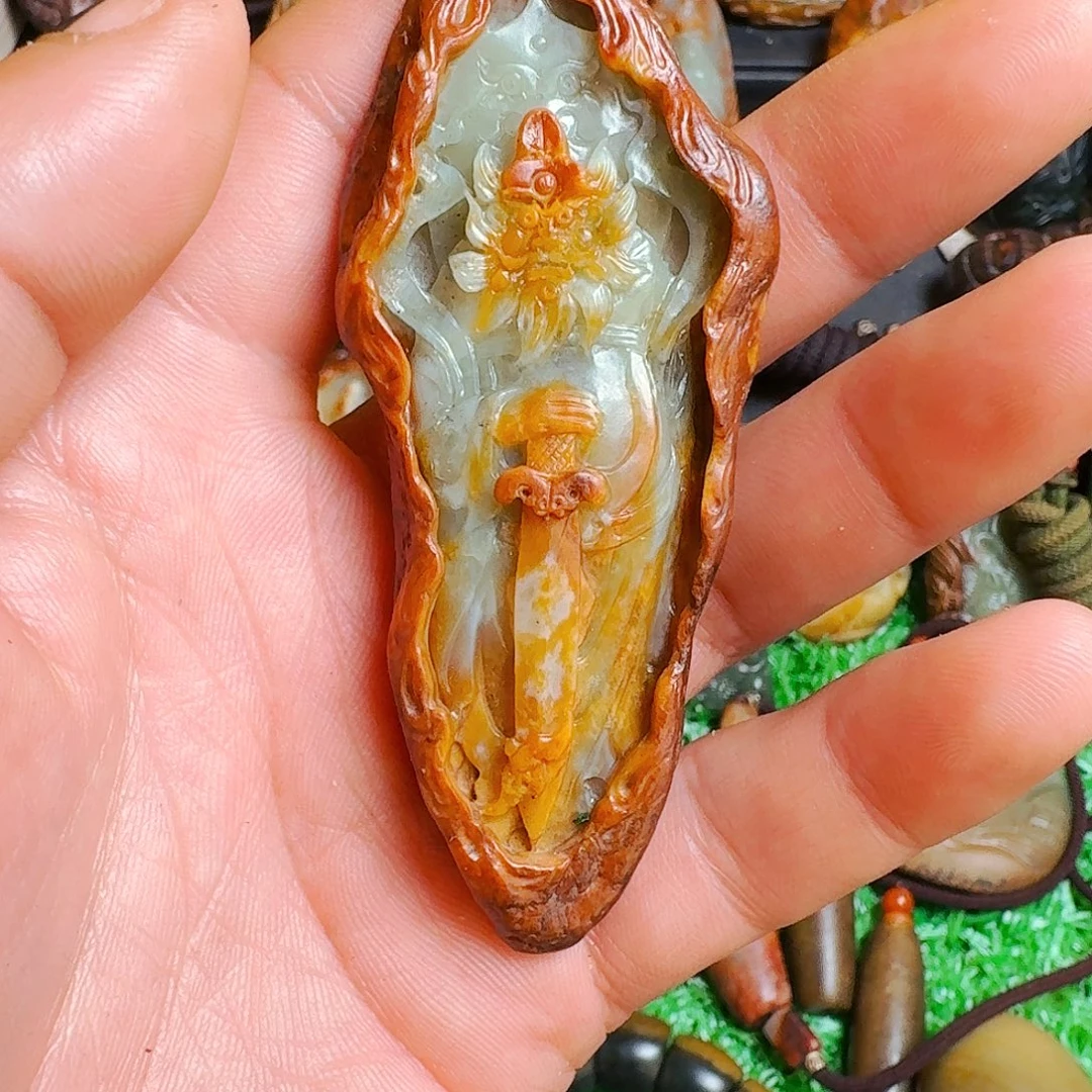 岫岩河磨玉（透闪石质玉）未镶嵌挂件