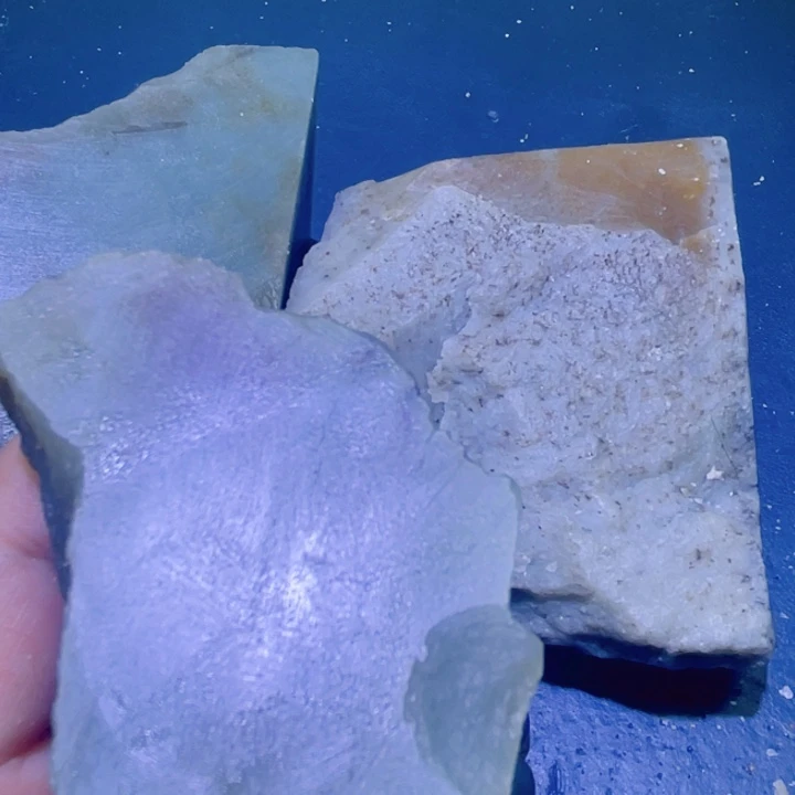 和田玉未镶嵌珠宝半成品