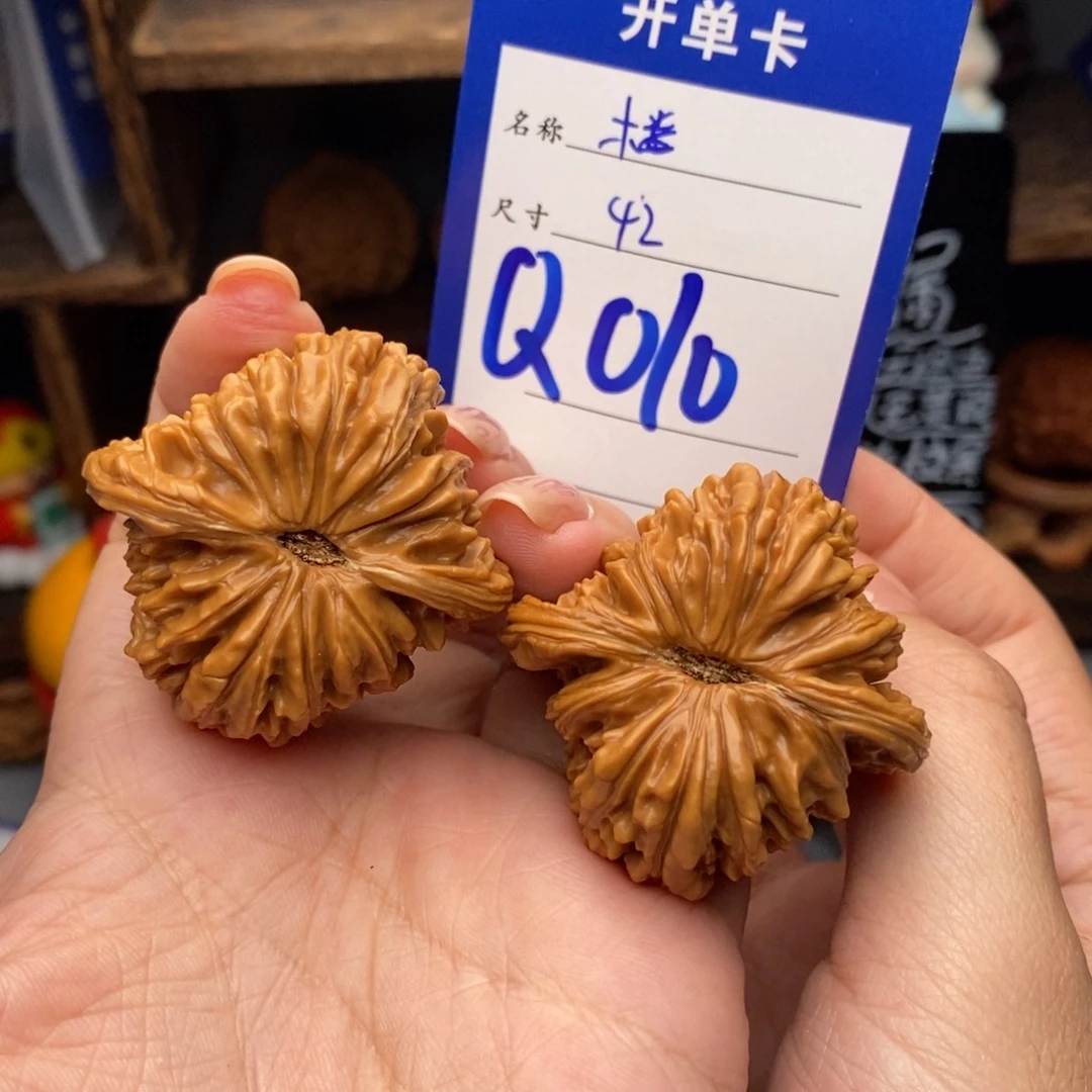 文玩核桃吊坠42四座楼010