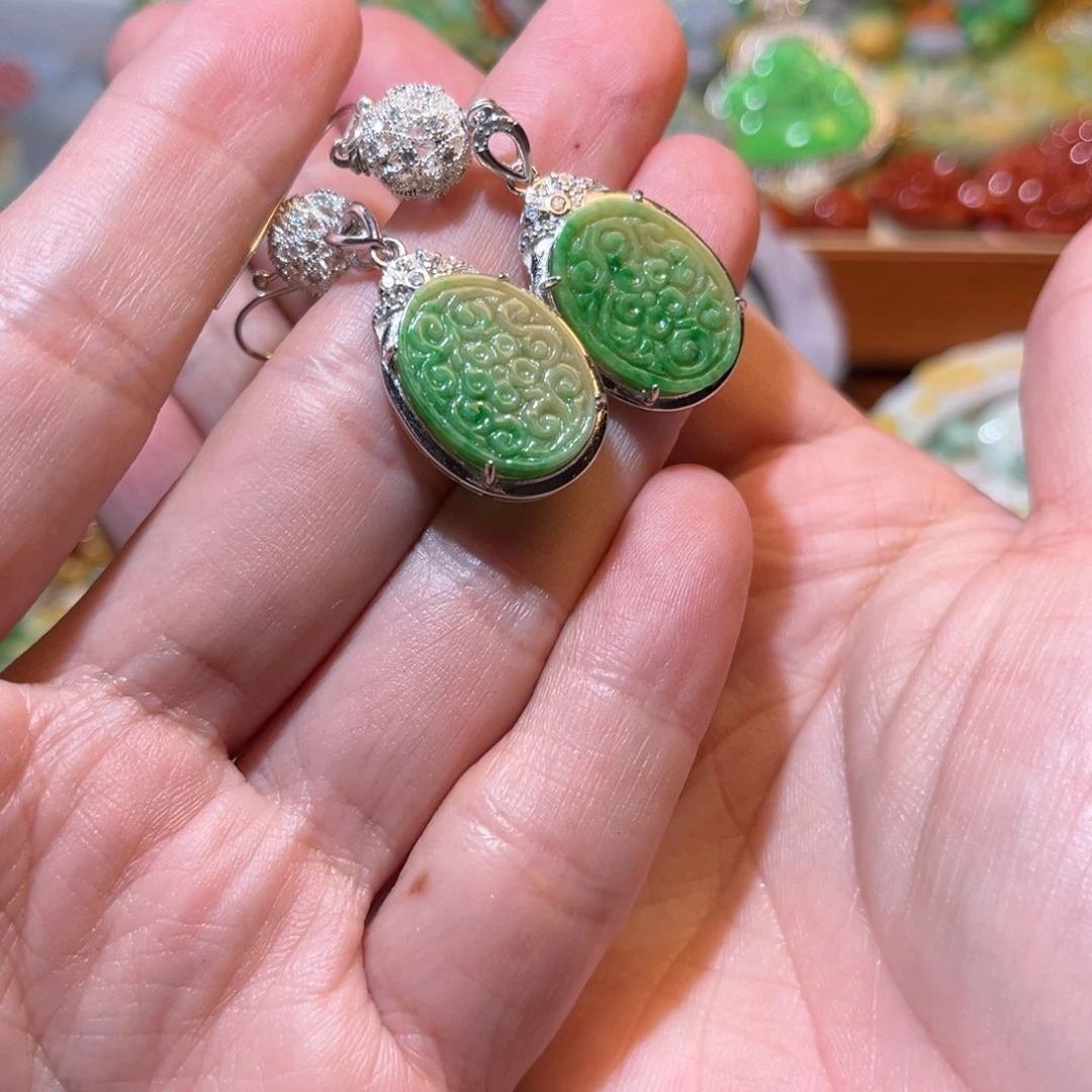 翡翠未镶嵌耳饰翡翠