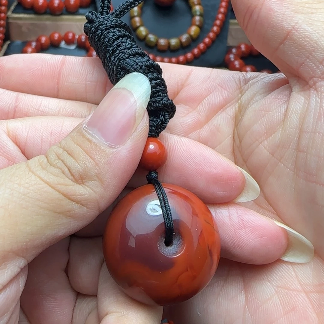 ****️南红玛瑙未镶嵌手串