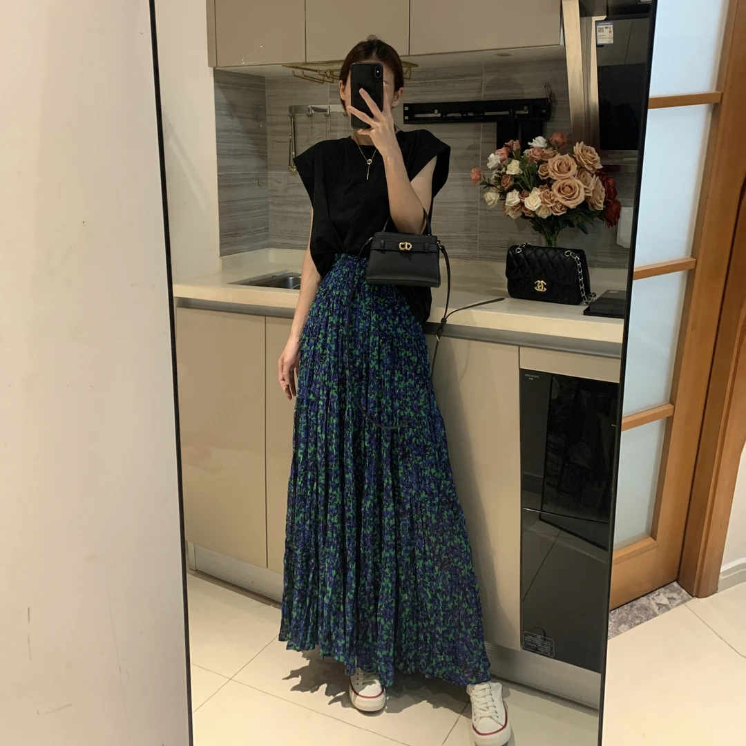 高级碎花大摆半身裙女春夏2025新款复古垂感显瘦百褶裙a字长裙子