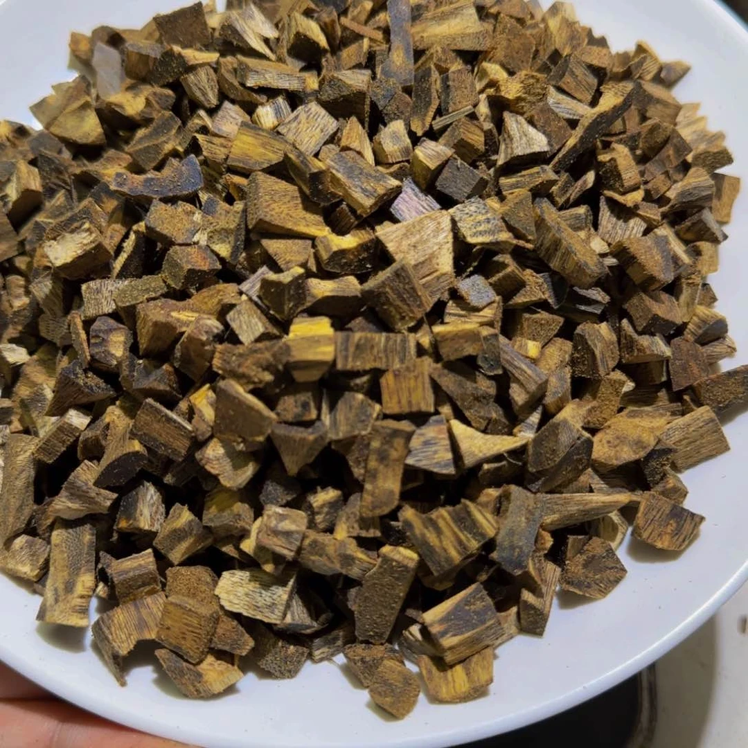 沉香沉香碎屑白棋碎料100克！！