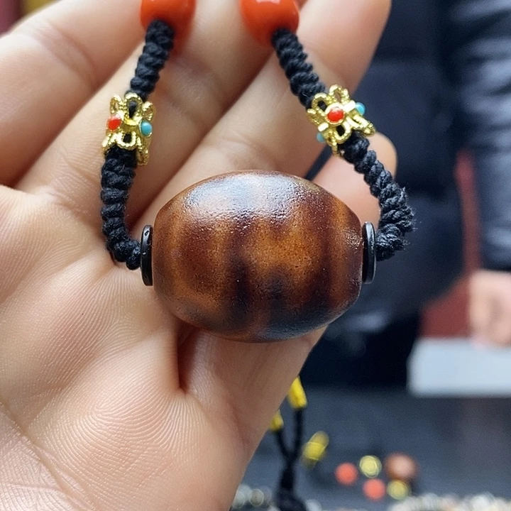 玛瑙/玉髓合金颈饰