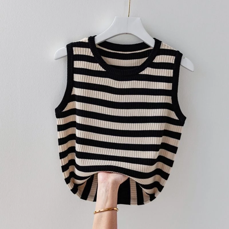 80-200斤宽松大码上衣冰丝条纹吊带背心女夏季新款百搭针织打底衫