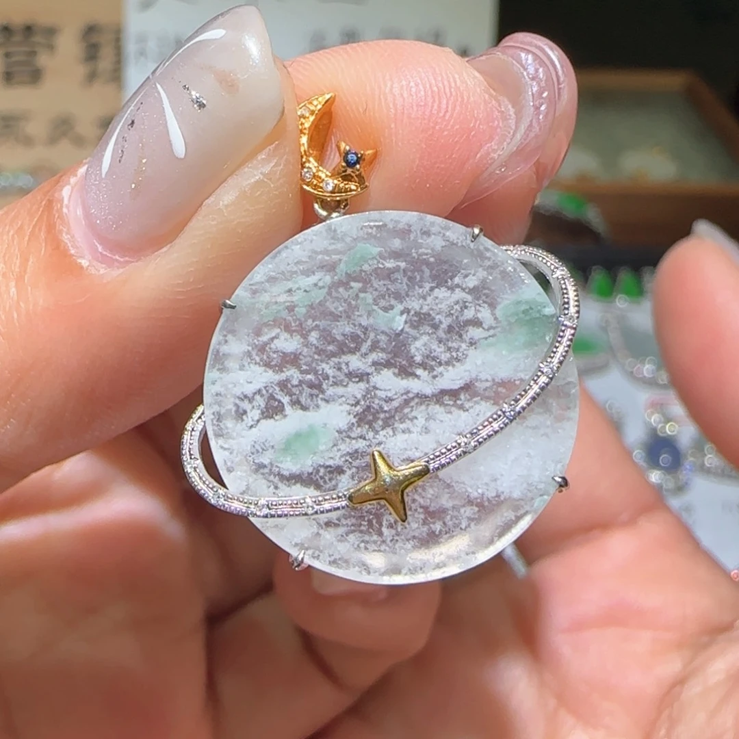 【闪购商品】翡翠颈饰18K金镶嵌缅甸