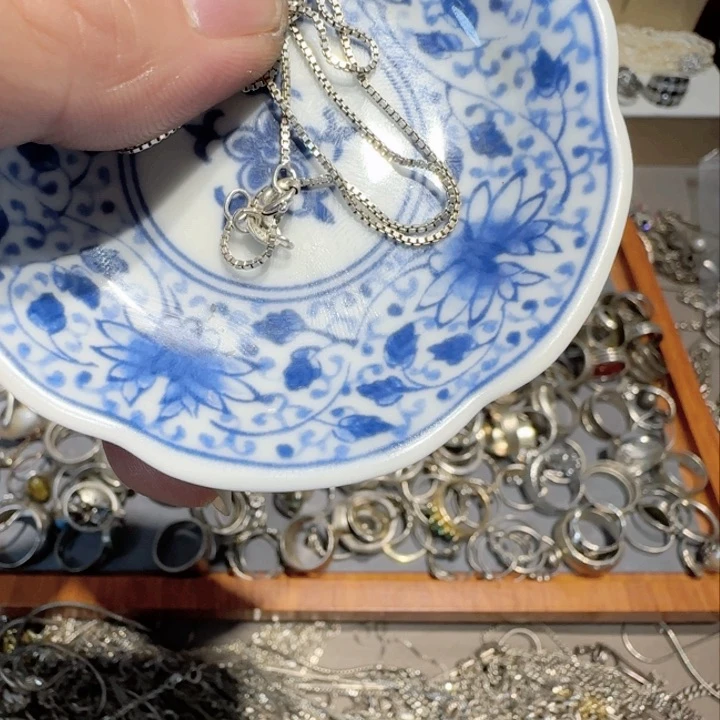 瓷片俊*巴瓷器的制作工艺和