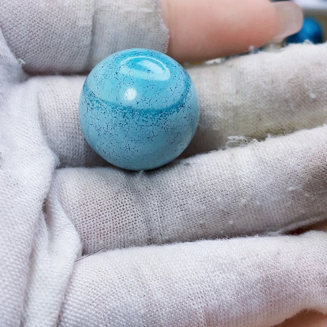 绿松石未镶嵌饰品