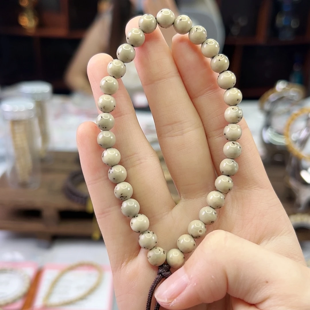 吊坠星月菩提Ll.7小龙蛋 老料小细星 油性大