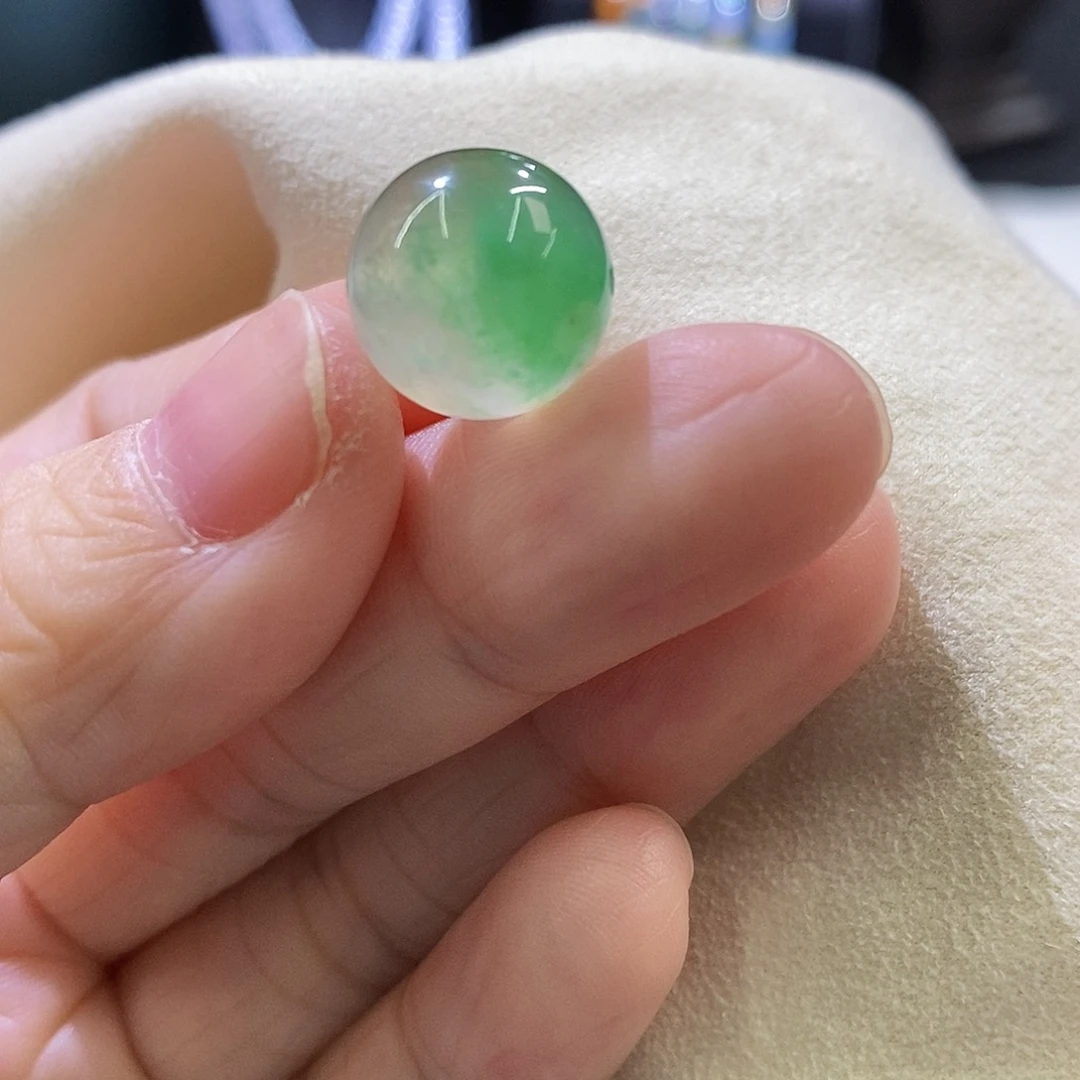 未镶嵌挂件翡翠卡12.4