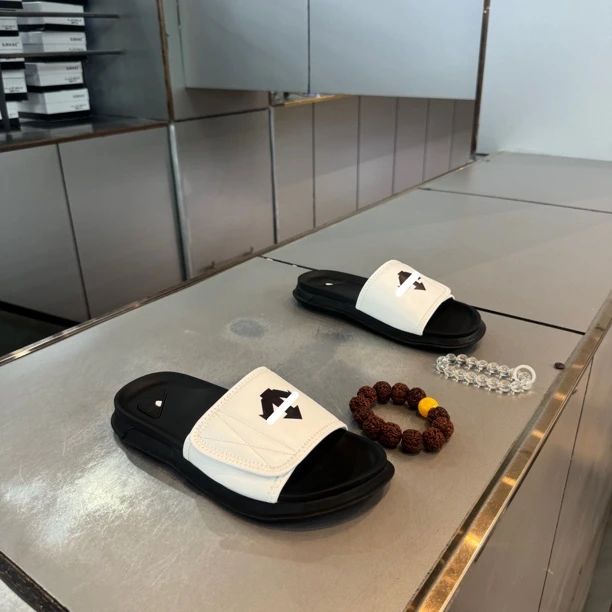 胶粘鞋厚底轻便夏季透气一字拖凉拖鞋潮流时尚休闲风男鞋