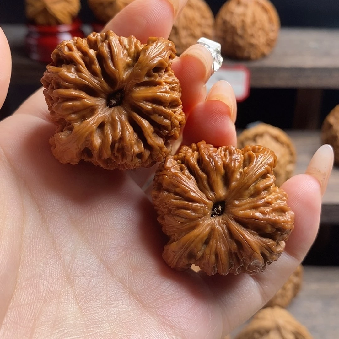 尘***缘吊坠文玩核桃全品41尺寸涿鹿回血核桃