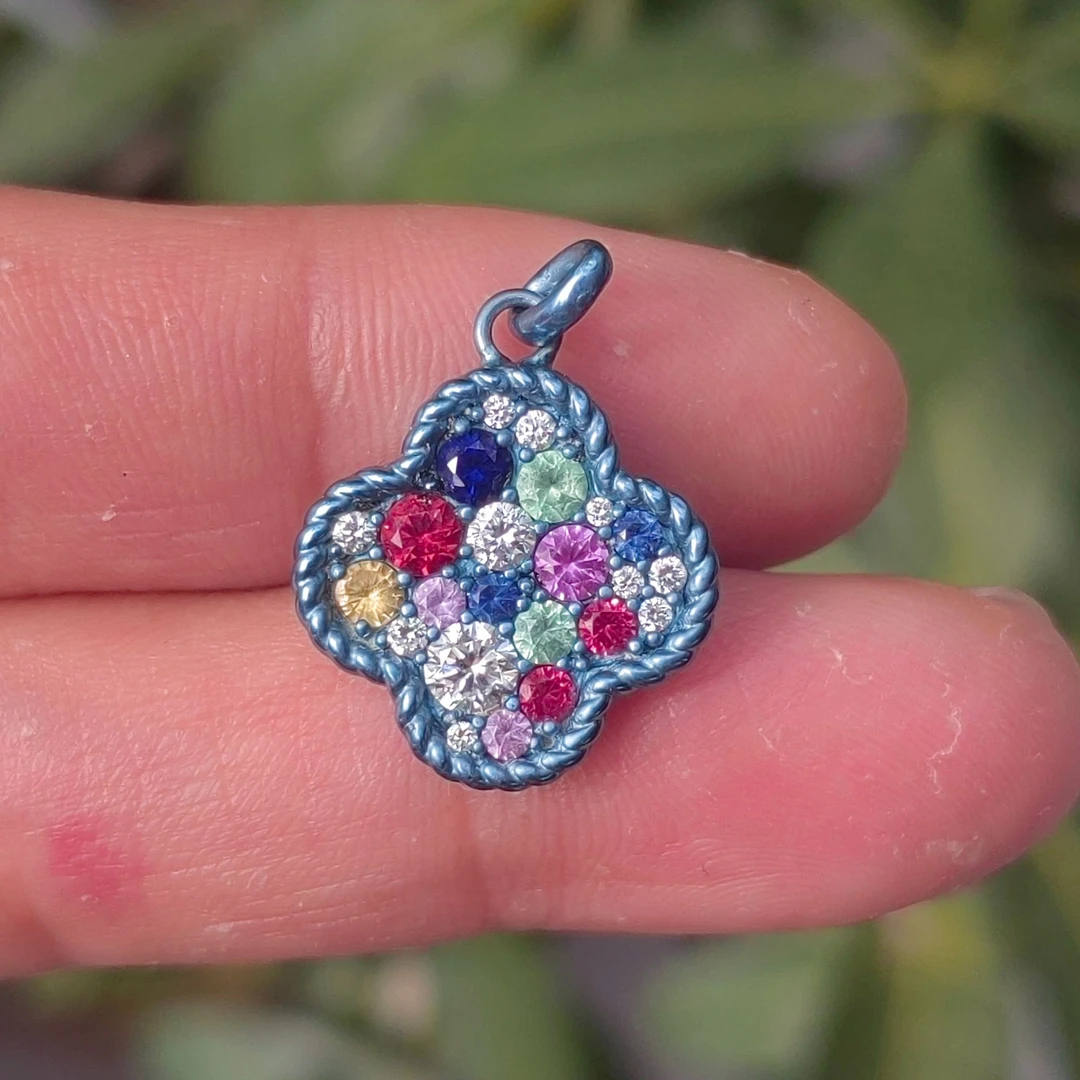 钛合金耳饰 钛合金培育彩宝四叶草耳钉四叶草吊坠时尚百搭精致