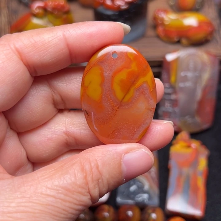 玛瑙/玉髓未镶嵌颈饰