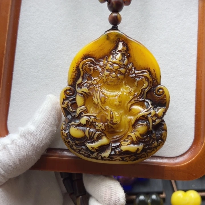 琥珀未镶嵌颈饰吊坠链子