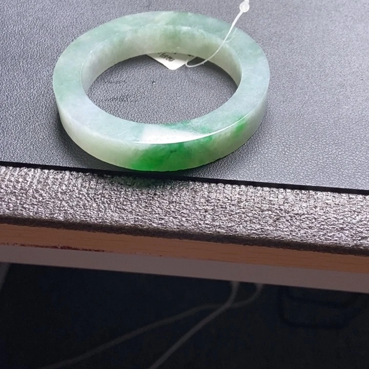 定制翡翠翡翠手镯未镶嵌胖***儿翡翠手镯