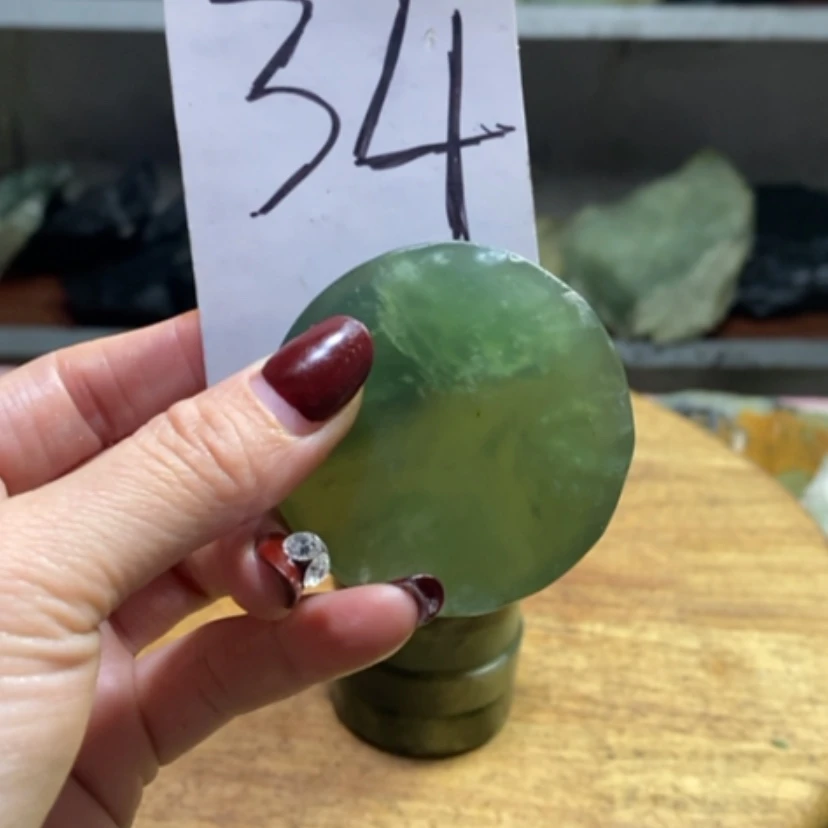 【闪购商品】蛇纹石玉珠宝奇石未镶嵌胡*刀