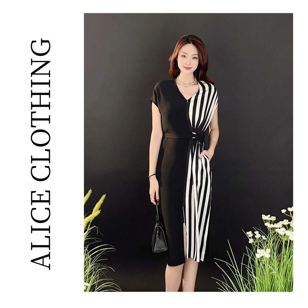 1ALICE优雅钢琴连衣裙轻奢醋酸黑白拼色H2137968D