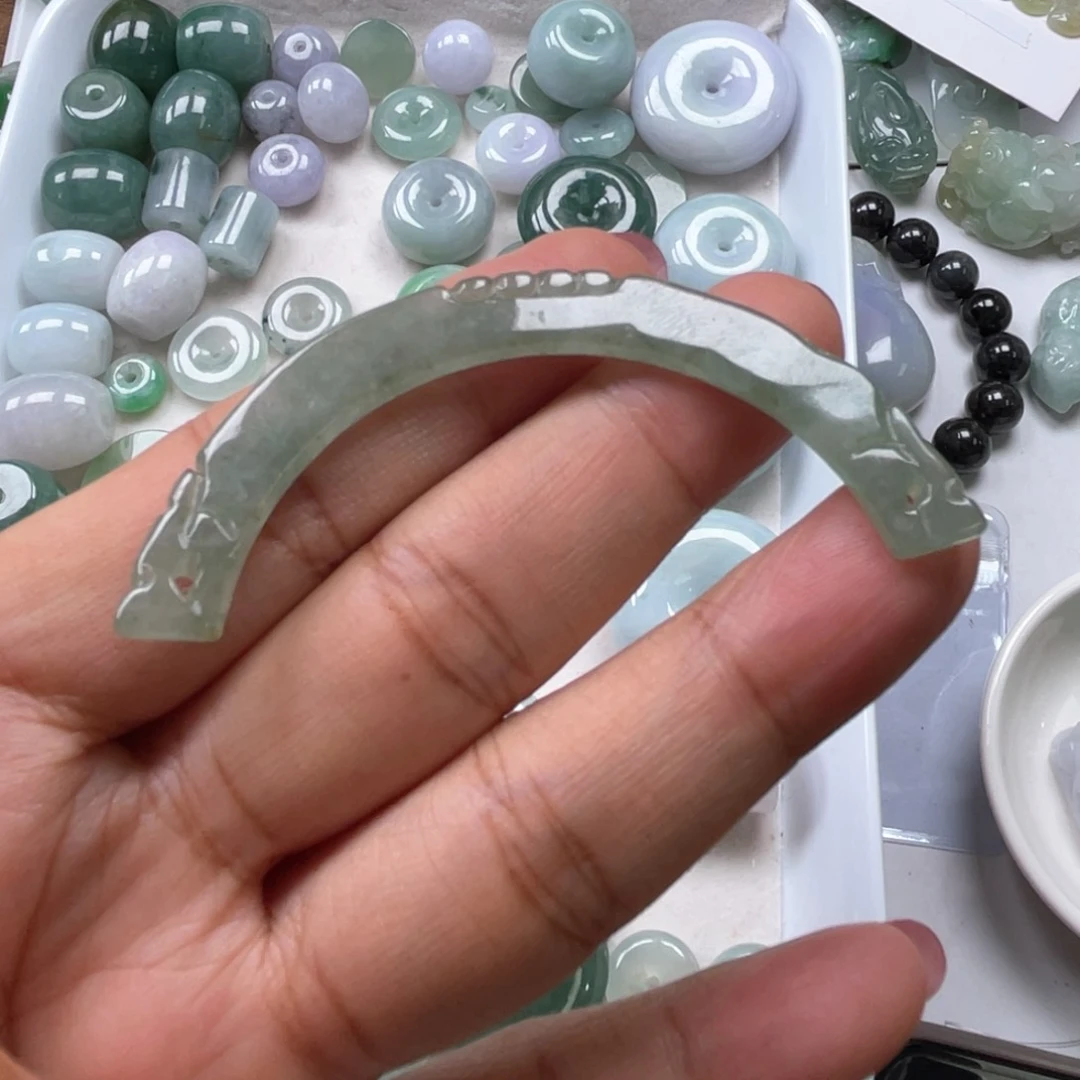 翡翠未镶嵌颈饰56779577“