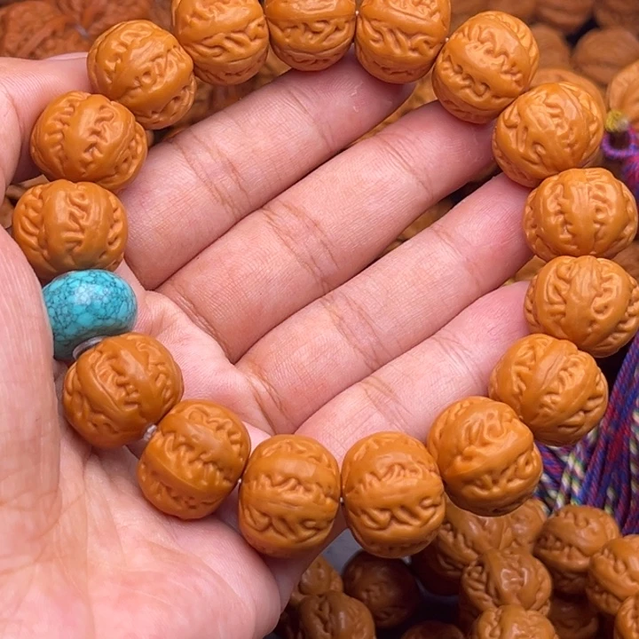 猴头核桃吊坠18麻花串绿