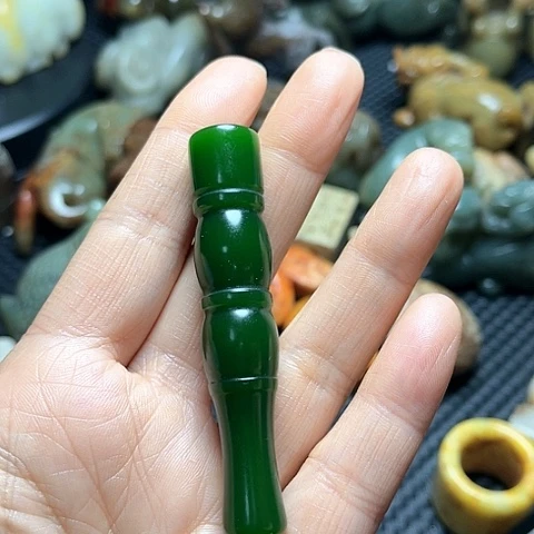 白玉菩提吊坠摆件