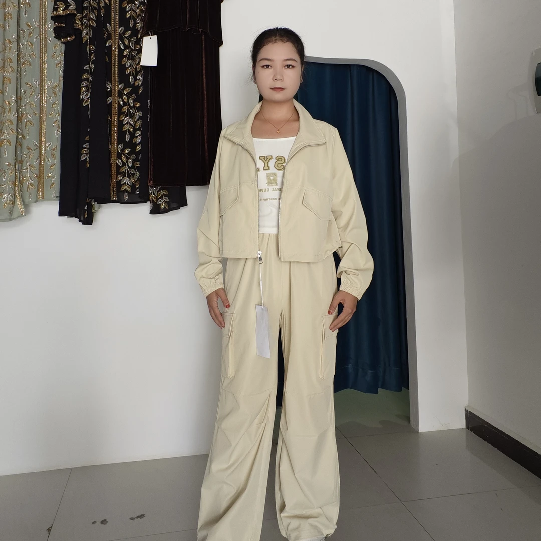2025年爆款春秋穿搭工装风休闲减龄时尚外套阔腿裤三件套女装