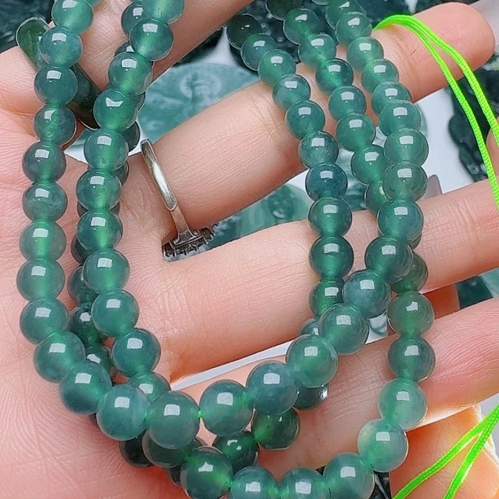 翡翠未镶嵌颈饰1111