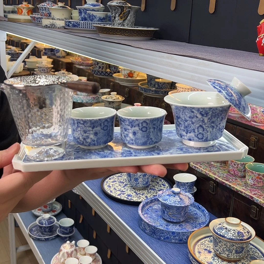 我们的目标是成为一个优秀的人