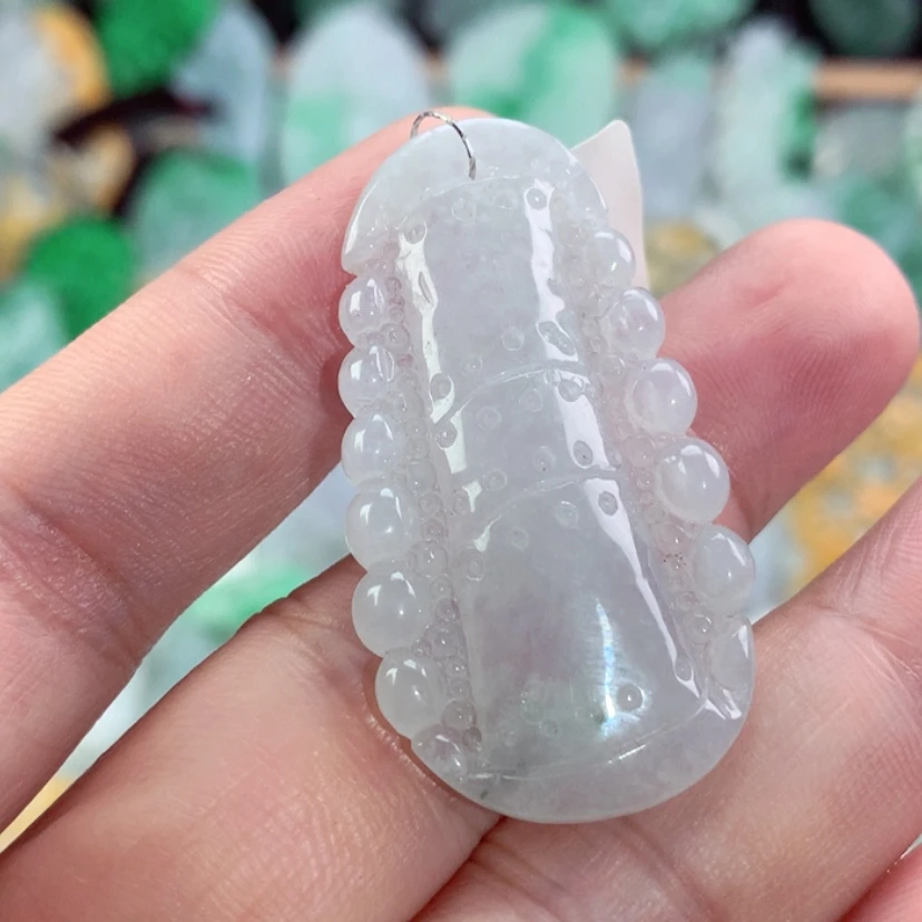 【闪购商品】翡翠未镶嵌吊坠(不含链)