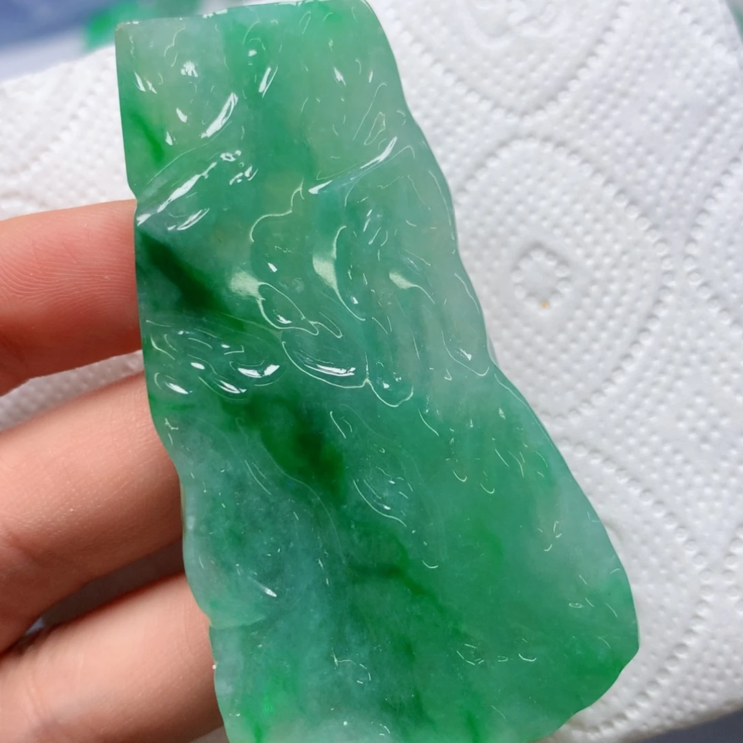 【闪购商品】翡翠吊坠(不含链)未镶嵌