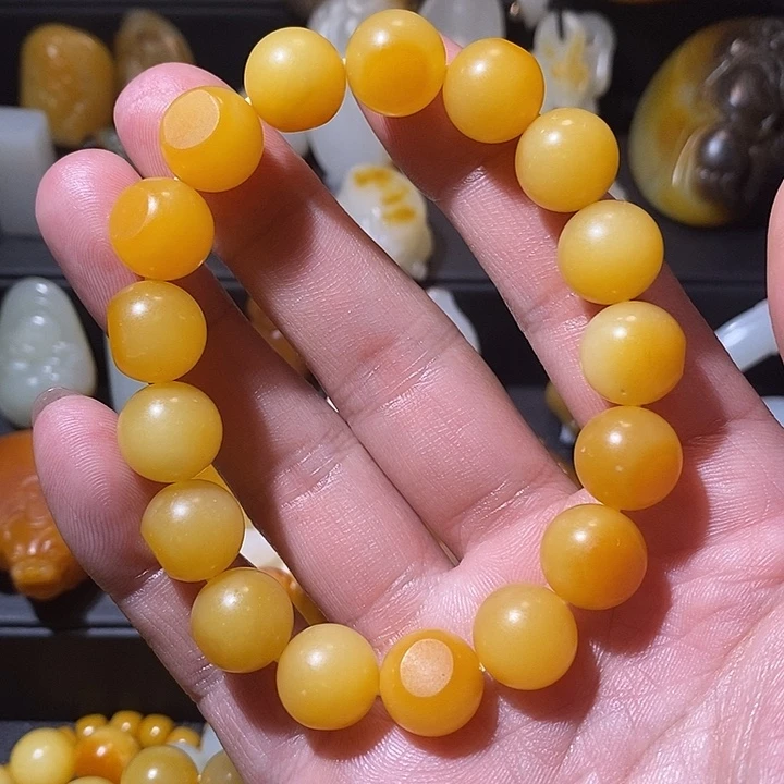 用***4和田玉未镶嵌颈饰