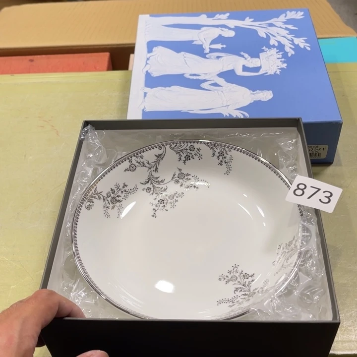 中古物品默认微瑕不退不换