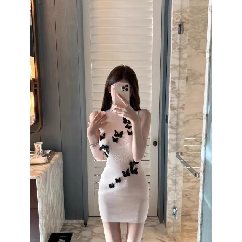 夏季新款纯欲甜妹立体手缝亮片蝴蝶半高领针织修身设计无袖连衣裙