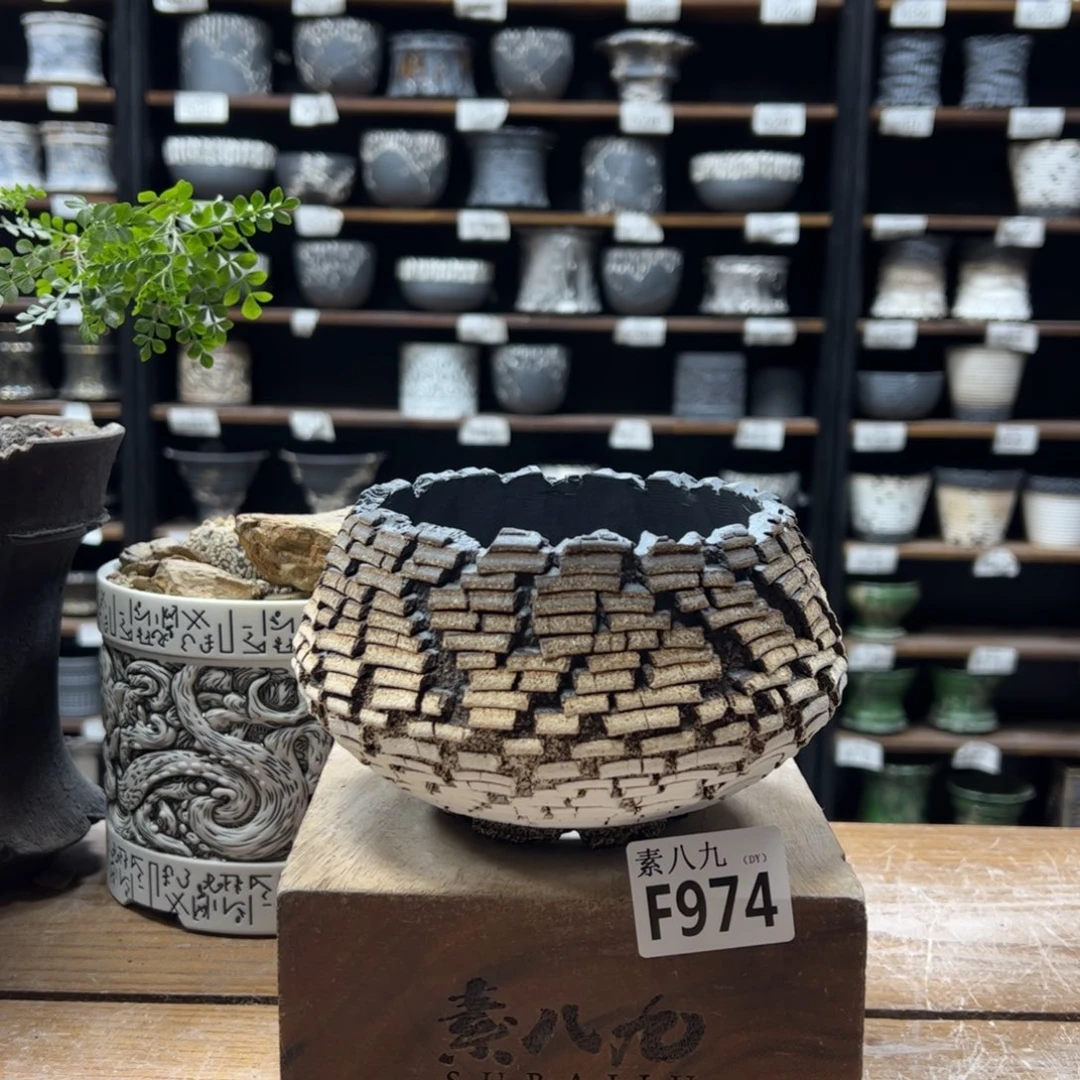 素八九陶瓷内口11高9.5