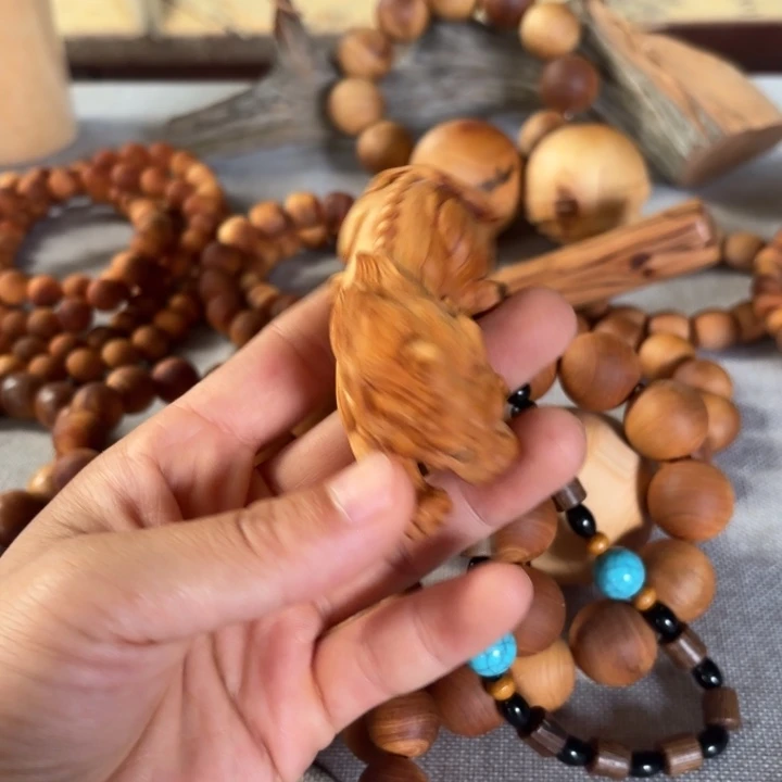 柏木圈*崖柏的貔貅手把