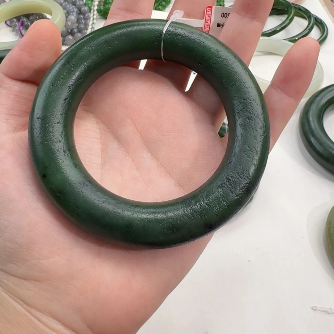 和田玉未镶嵌颈饰56