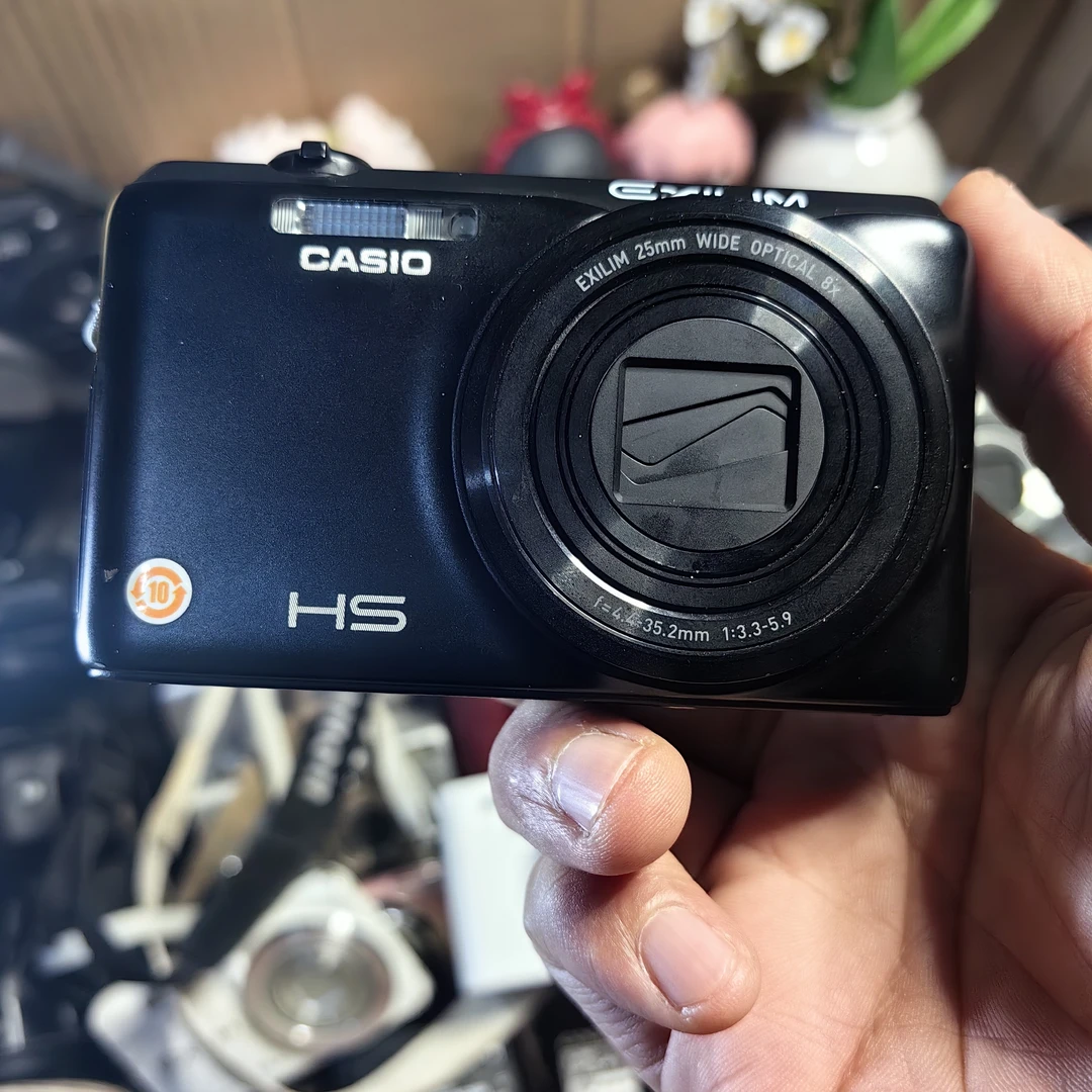 9新 Casio/卡西欧 卡西欧zr20功能全好，品相如图，配件齐全