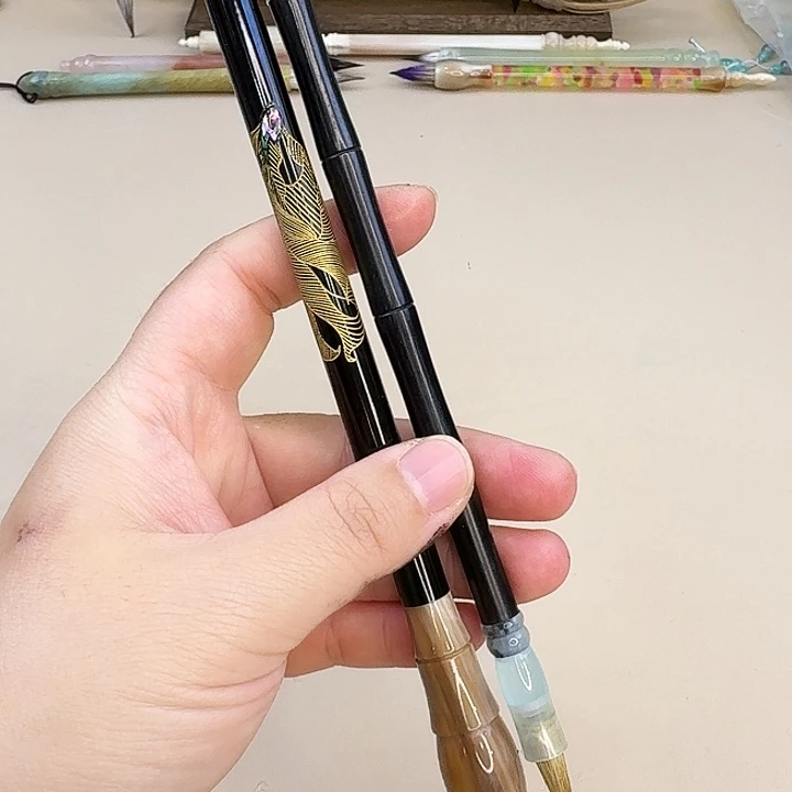 高端毛笔出峰3.5锦鲤一支黑檀小楷一支