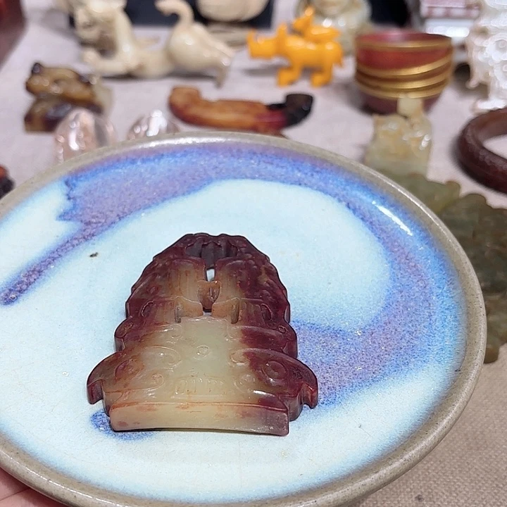 用***缘摆件摆件等各种方式进行