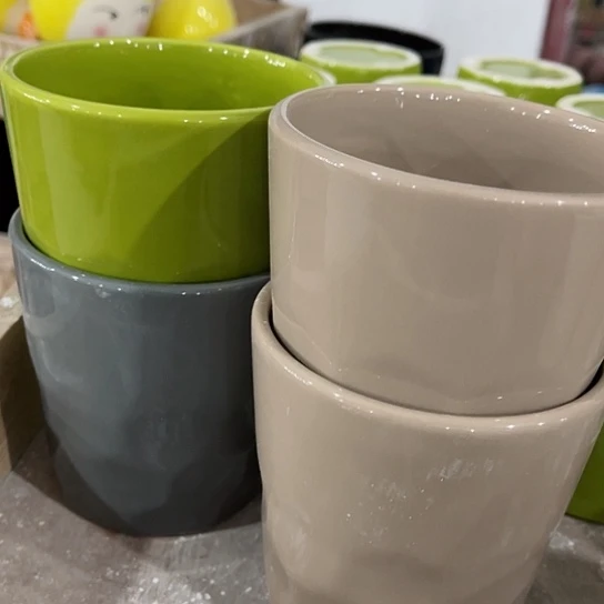 多肉绿植陶瓷花盆9.9包邮，有孔