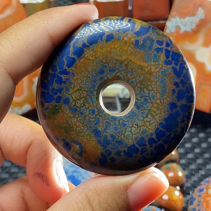 上***守未镶嵌颈饰玛瑙/玉髓